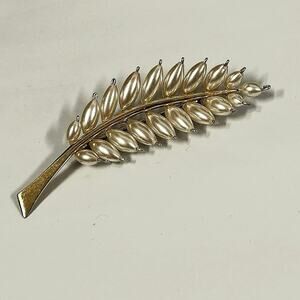Vintage Faux Pearl Brooch Gold Tone Fern Leaf Brooch Pin 0.5” x 2.25